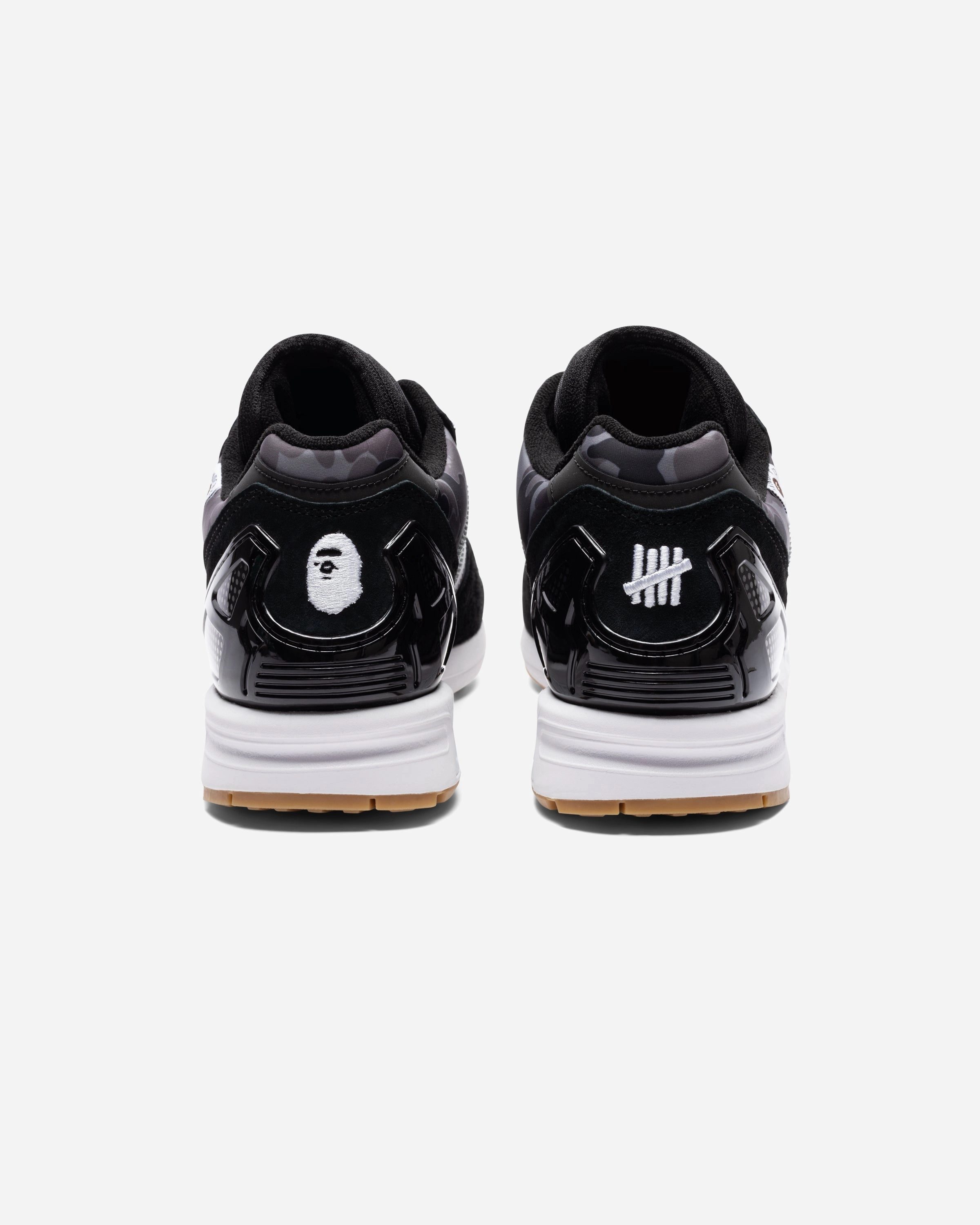 BAPE X UNDEFEATED X ADIDAS ZX 8000 - CBLACK/ CWHITE/ GUM