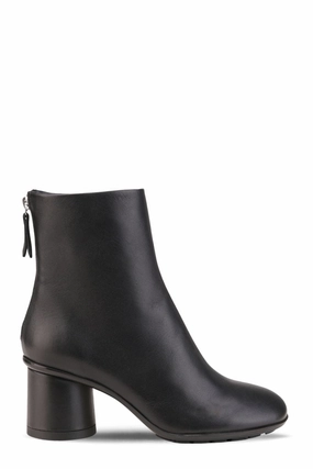 Curvy Boot