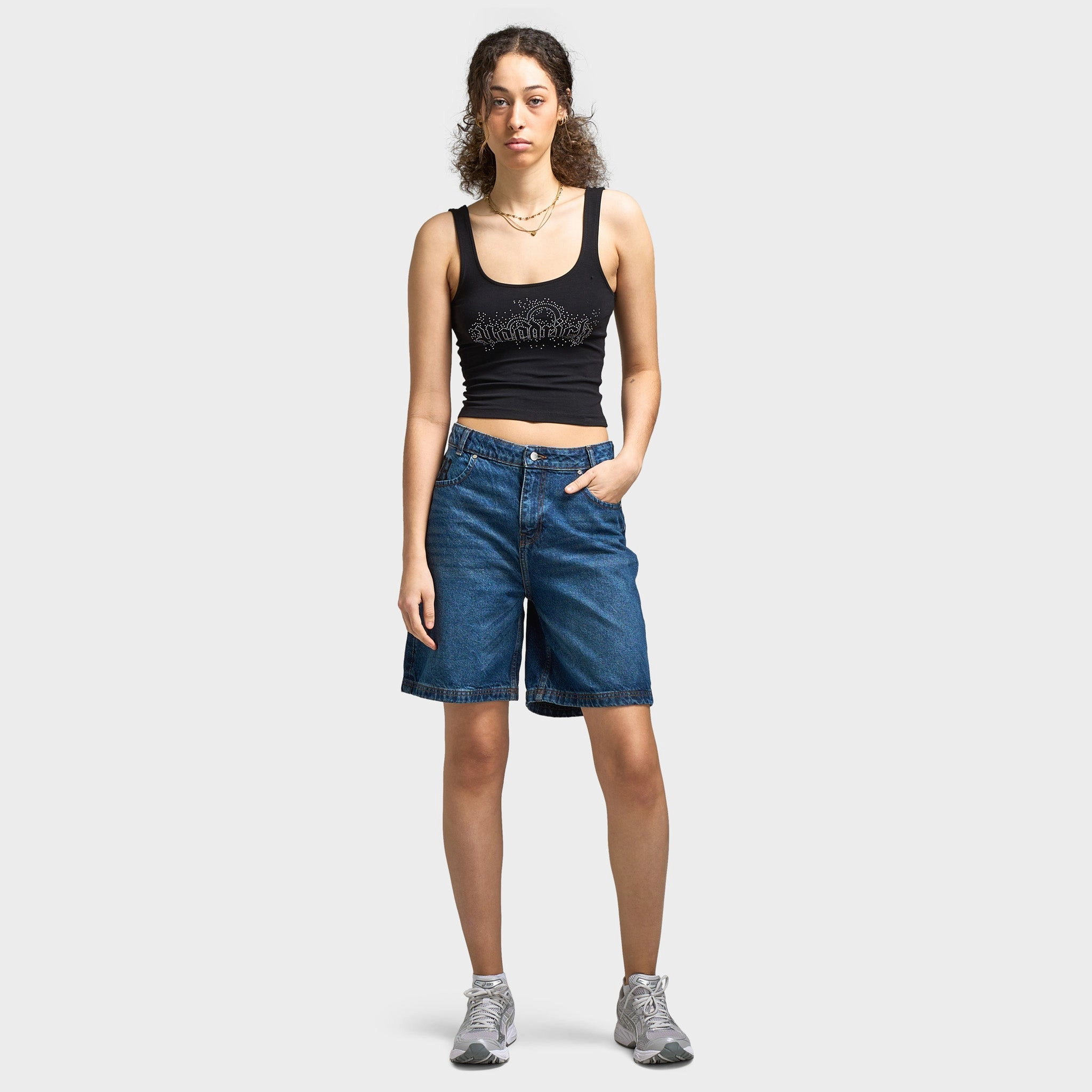 Hoodrich Women's Distressed Applique Jort / Indigo Wash