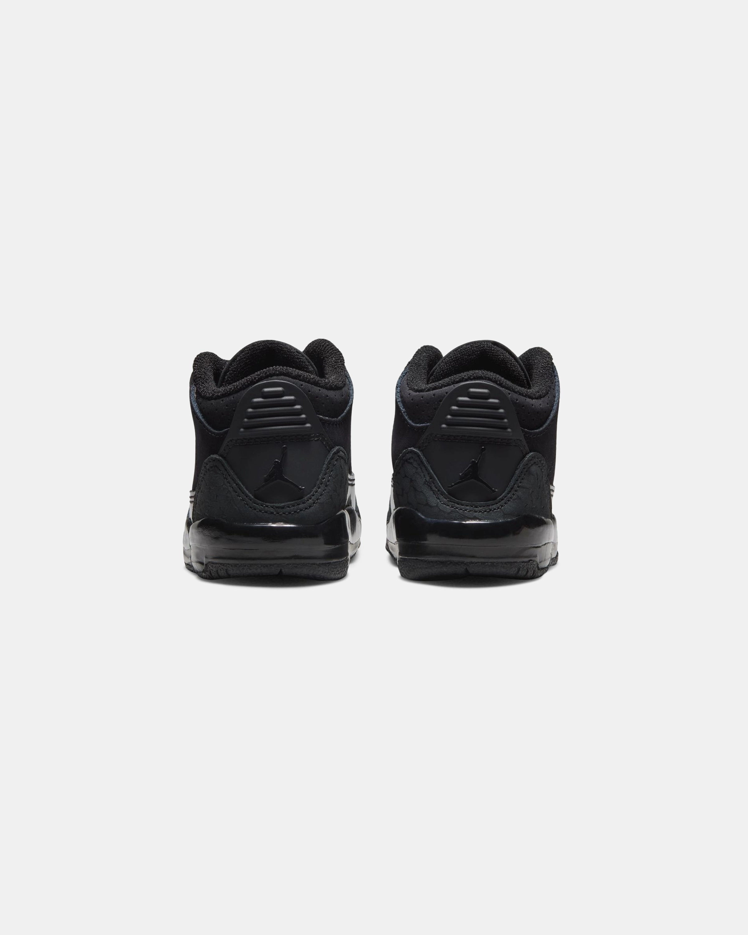 JORDAN TD AJ 3 RETRO - BLACK/ DARKCHARCOAL