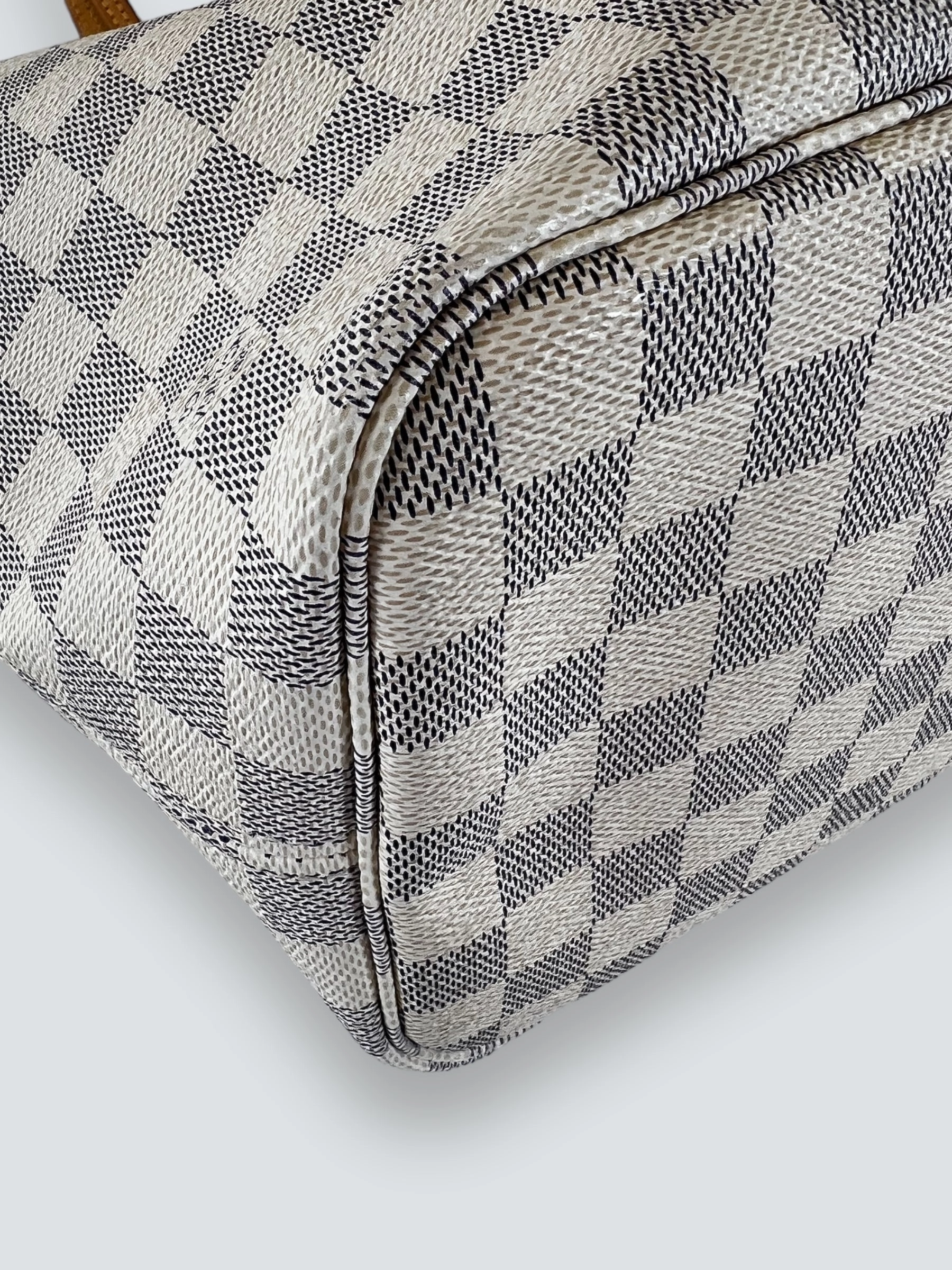 Louis Vuitton Damier Azur Canvas Neverfull MM