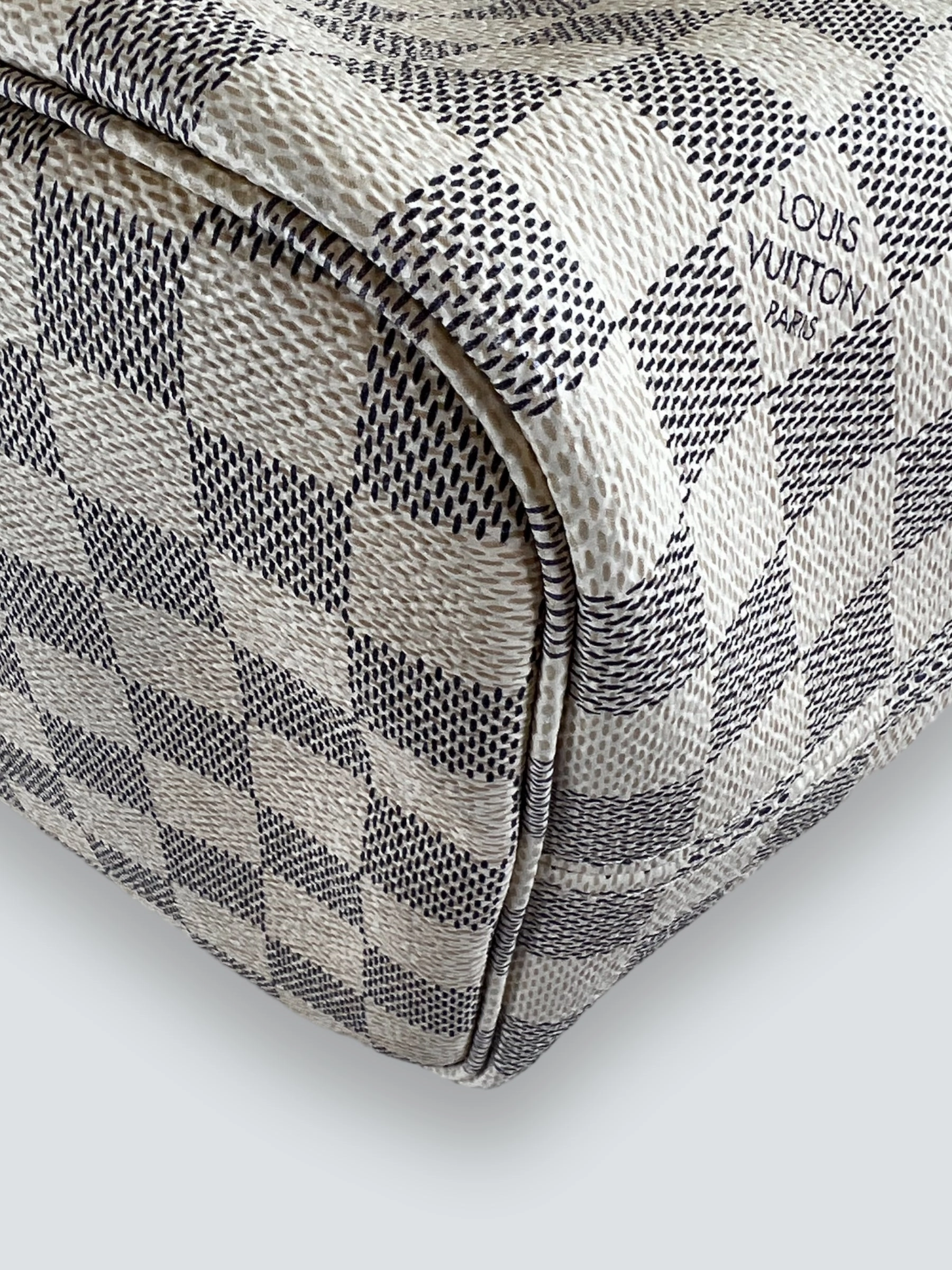 Louis Vuitton Damier Azur Canvas Neverfull MM