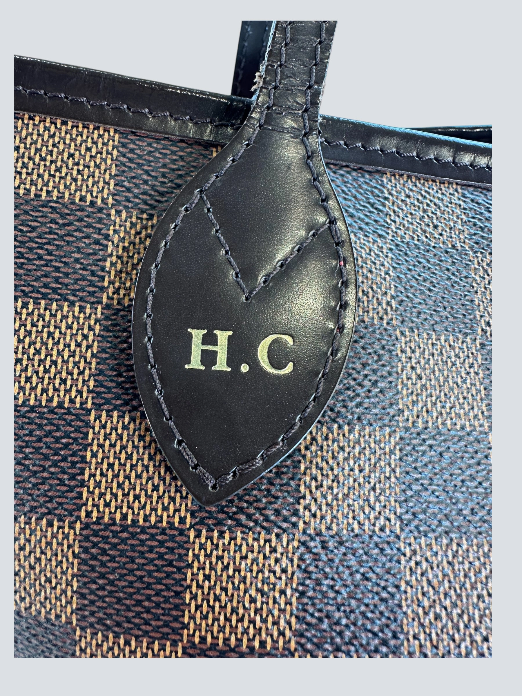 Louis Vuitton Damier Ebene Canvas Neverfull MM - HC initials