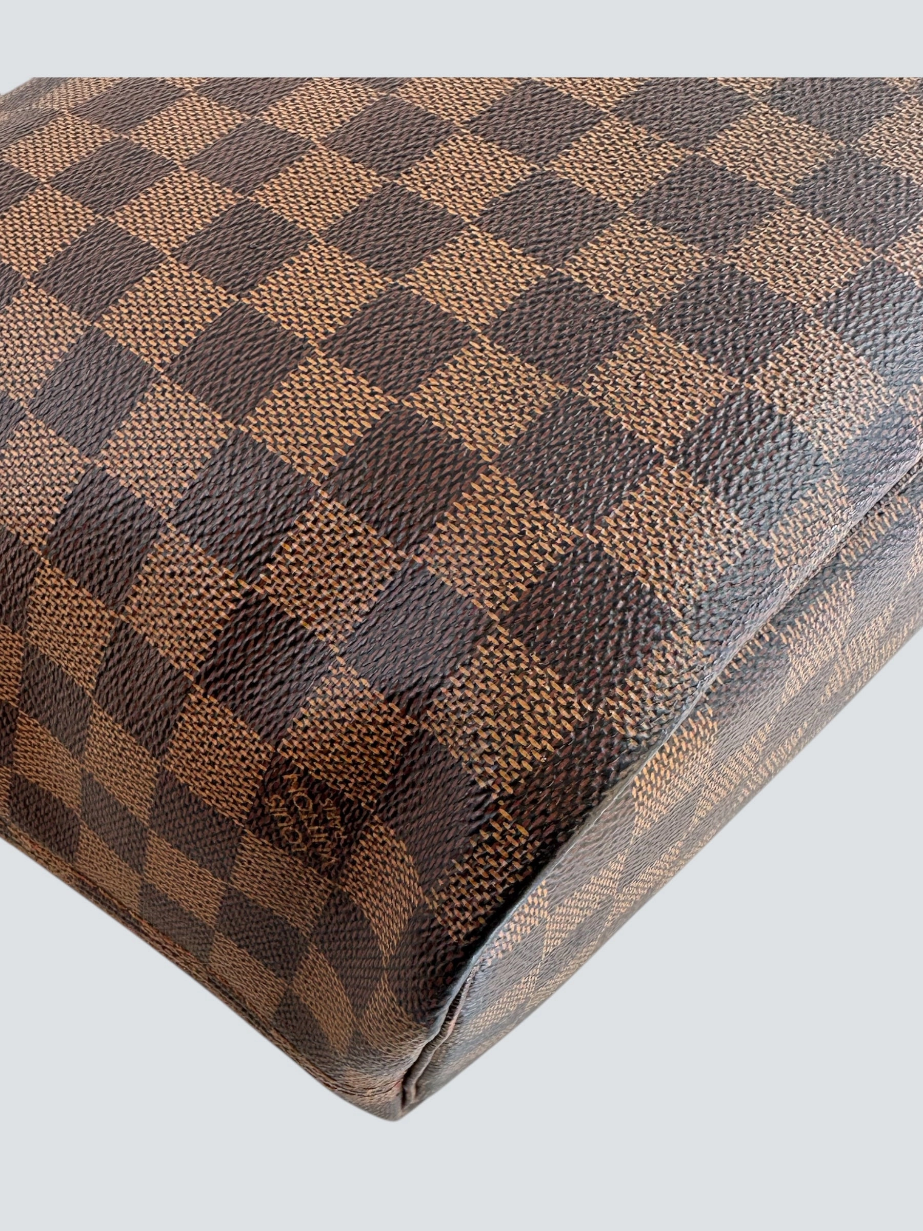Louis Vuitton Damier Ebene Canvas Neverfull MM - HC initials