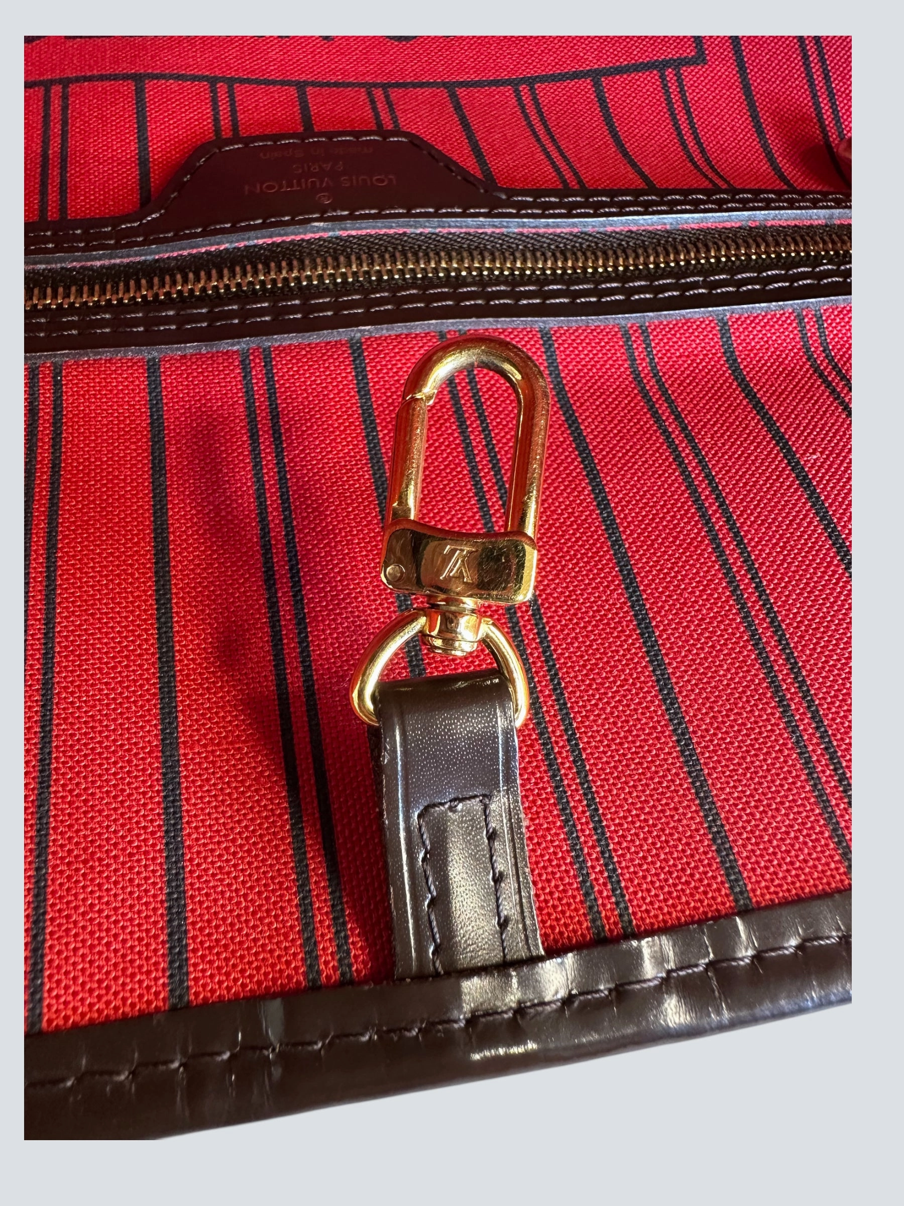 Louis Vuitton Damier Ebene Canvas Neverfull MM - HC initials