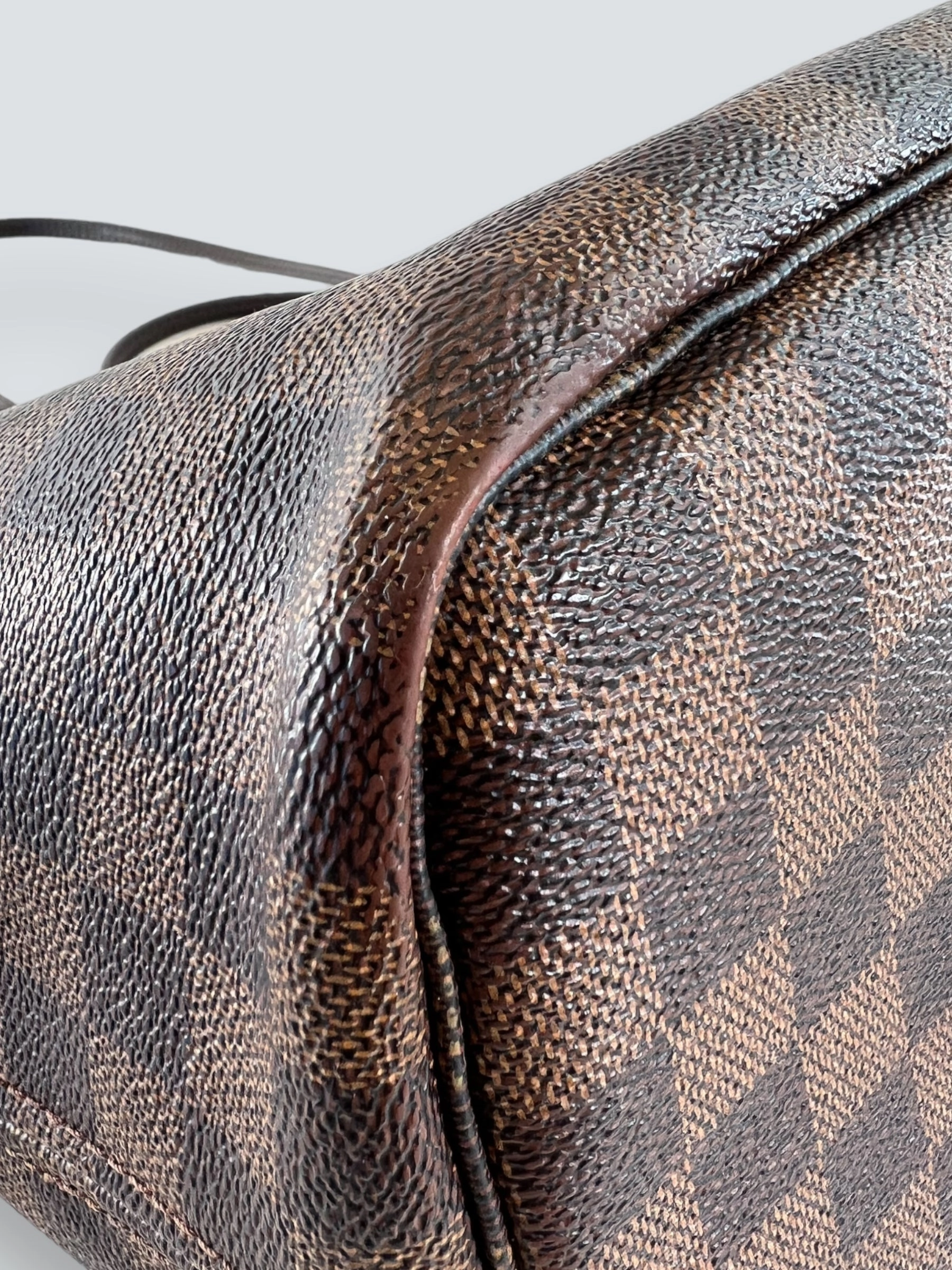 Louis Vuitton Damier Ebene Canvas Neverfull MM