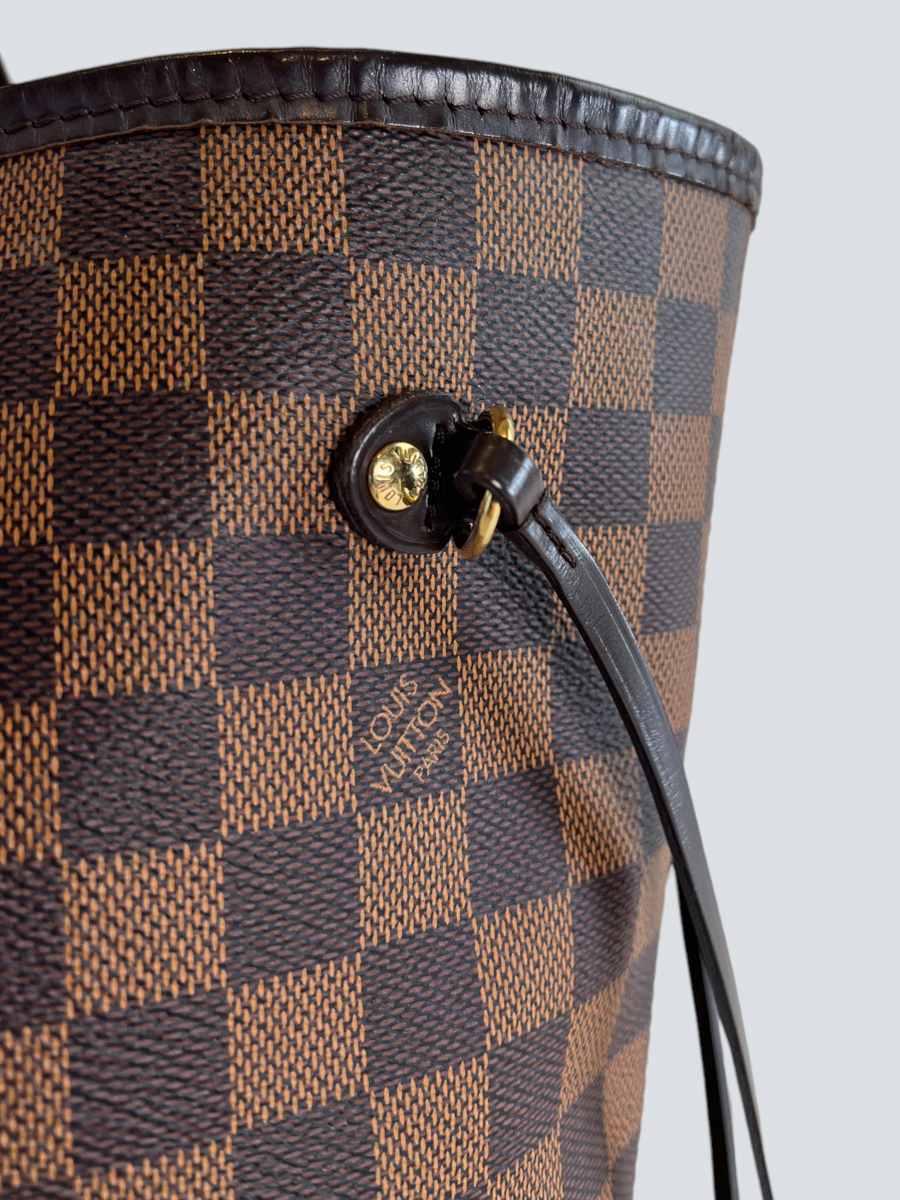 Louis Vuitton Damier Ebene Canvas Neverfull MM