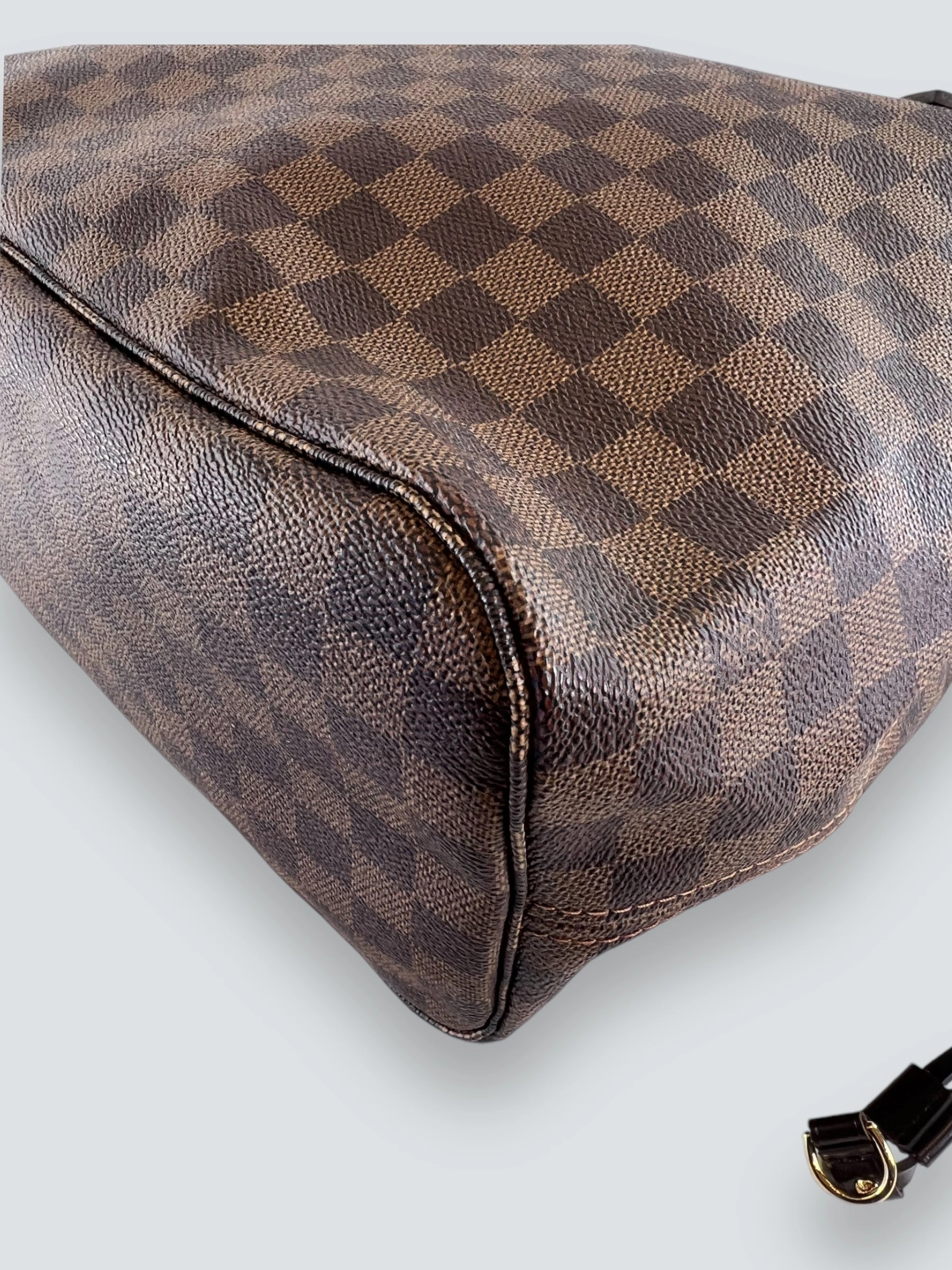Louis Vuitton Damier Ebene Canvas Neverfull MM