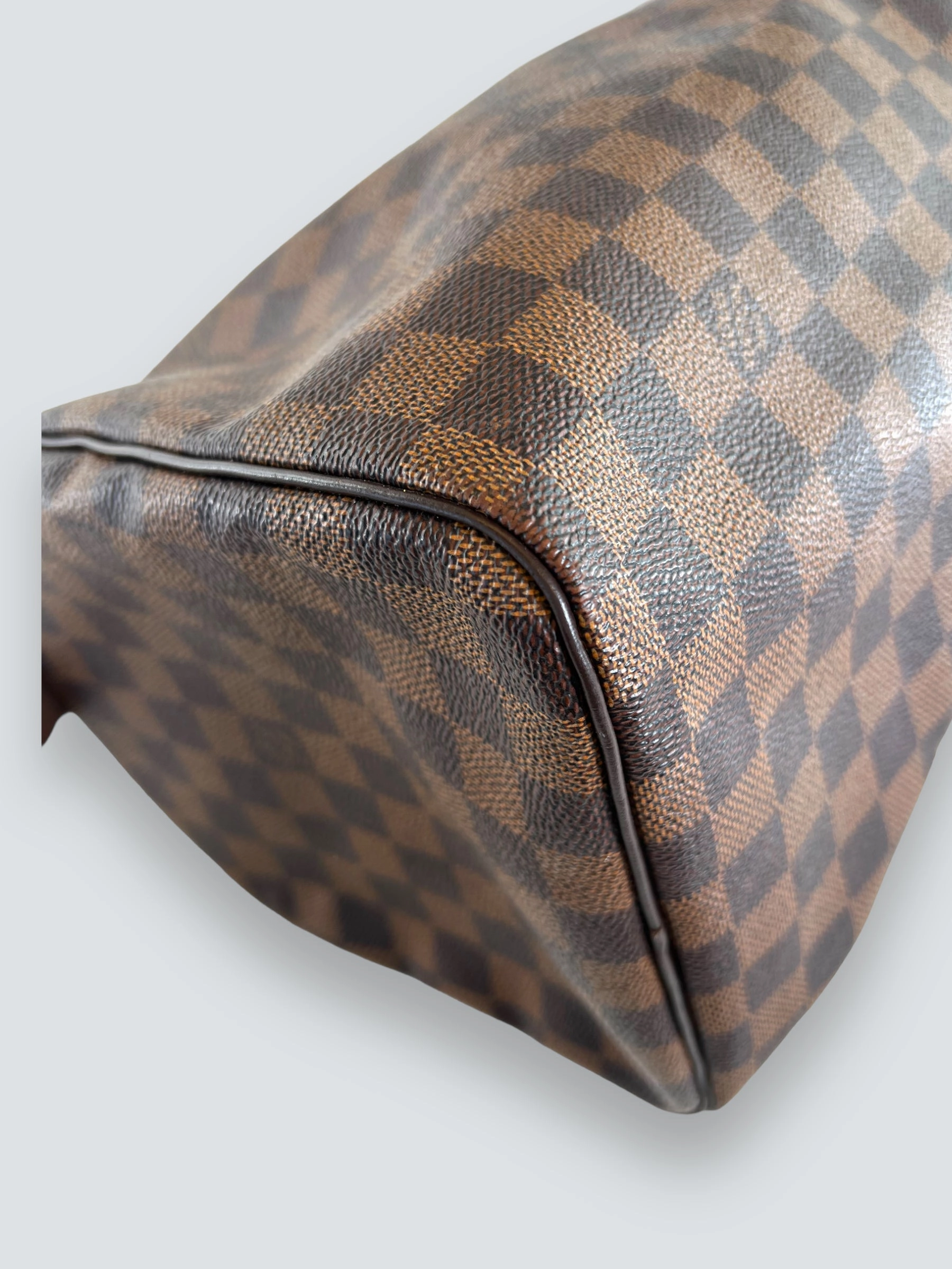 Louis Vuitton Damier Ebene Canvas Speedy 30
