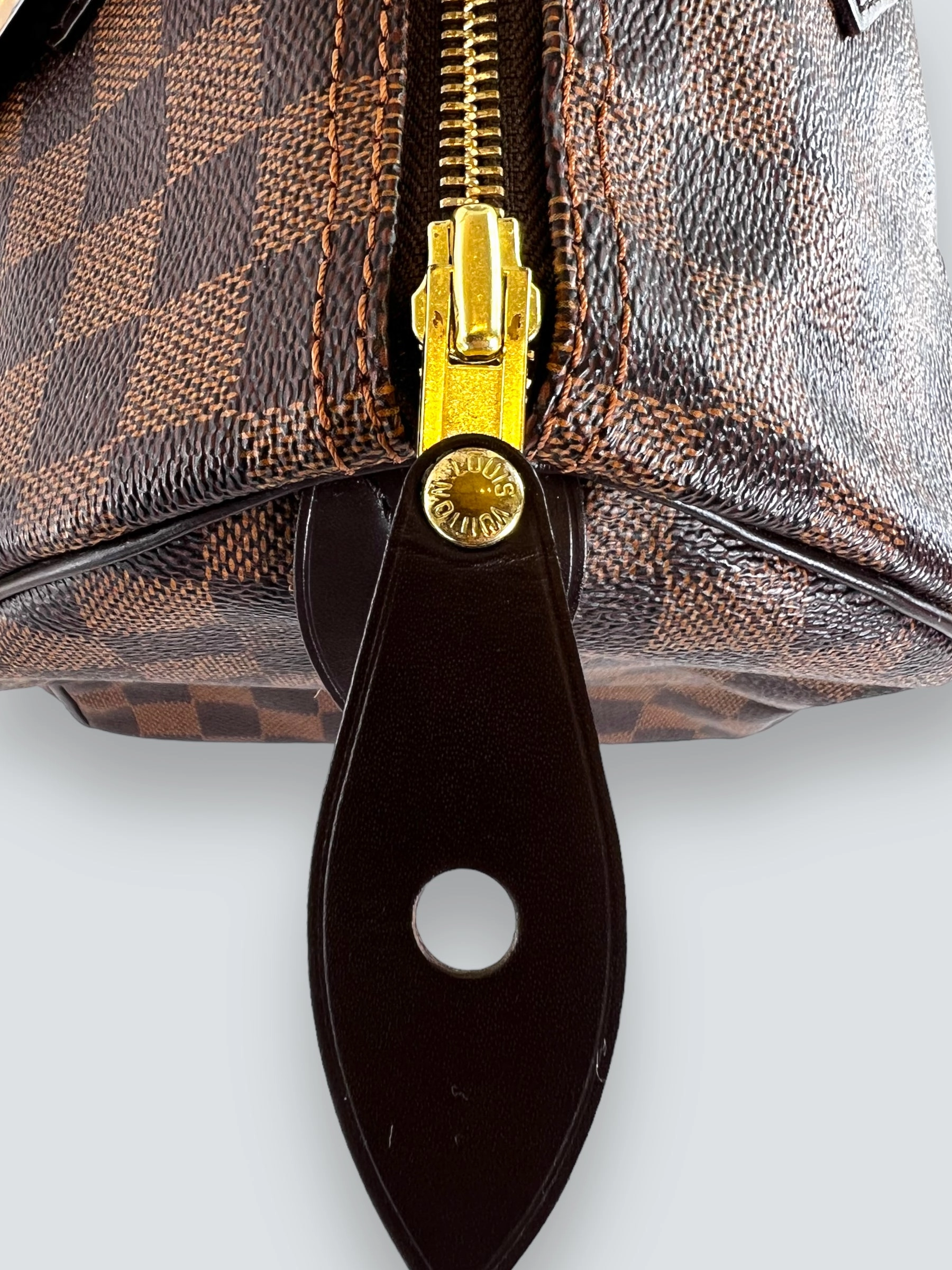 Louis Vuitton Damier Ebene Canvas Speedy 30