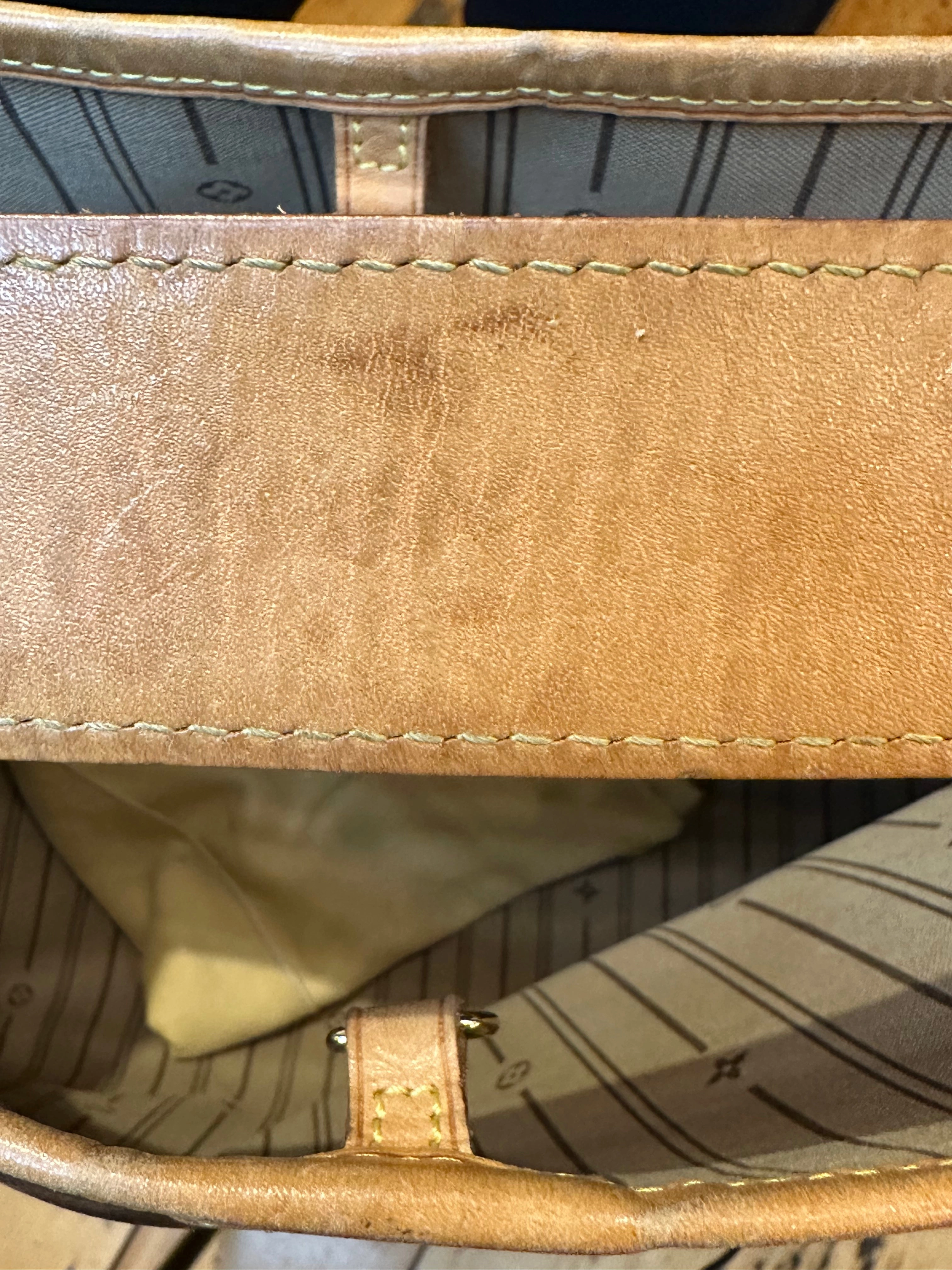 Louis Vuitton Monogram Canvas Delightful Hobo