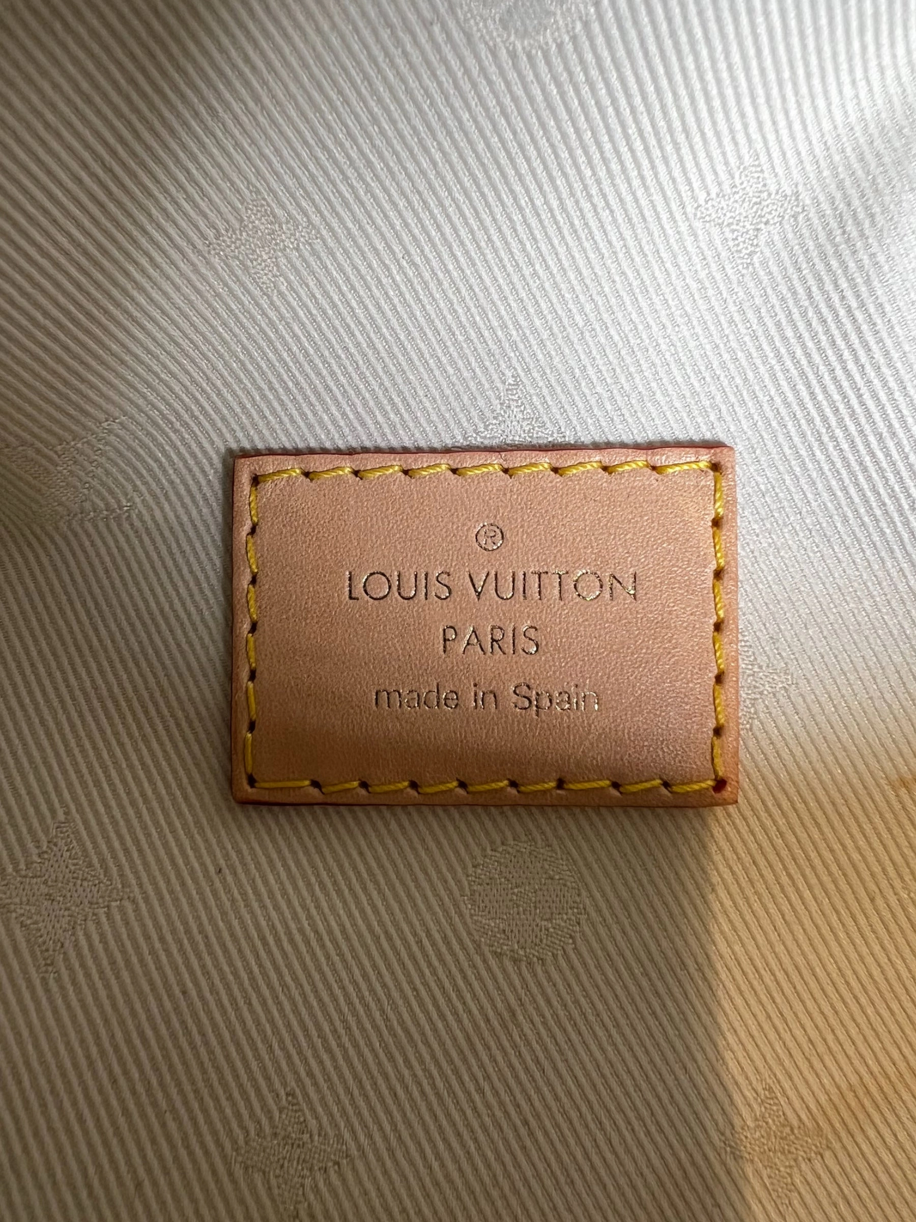 Louis Vuitton Monogram Canvas High Rise Bum Bag