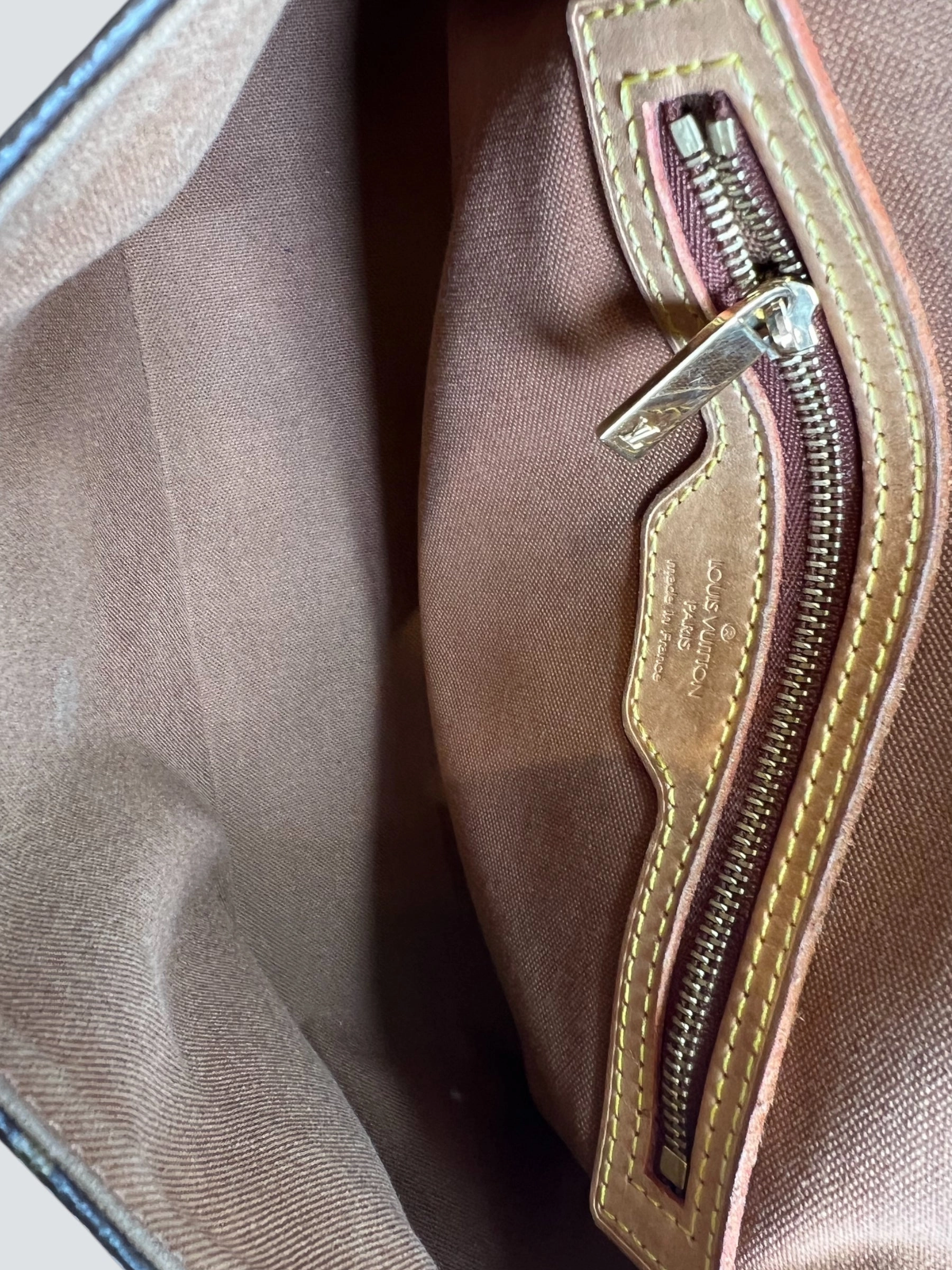 Louis Vuitton Monogram Canvas Looping Shoulder Handbag