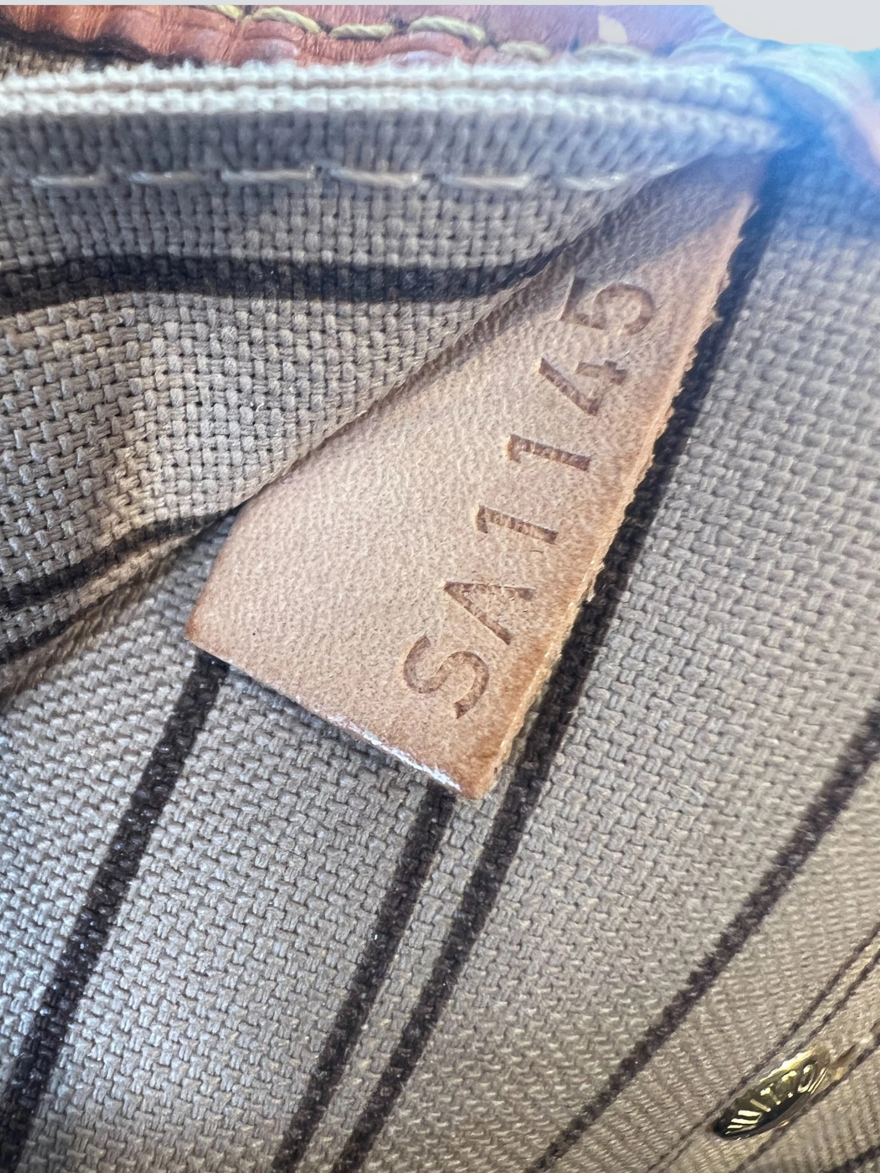 Louis Vuitton Monogram Canvas Neverfull MM