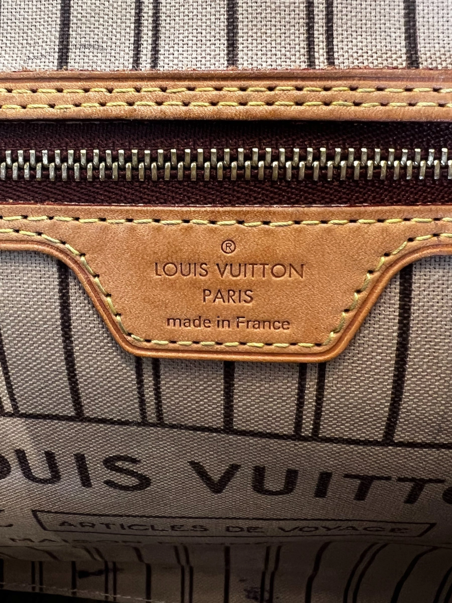 Louis Vuitton Monogram Canvas Neverfull MM