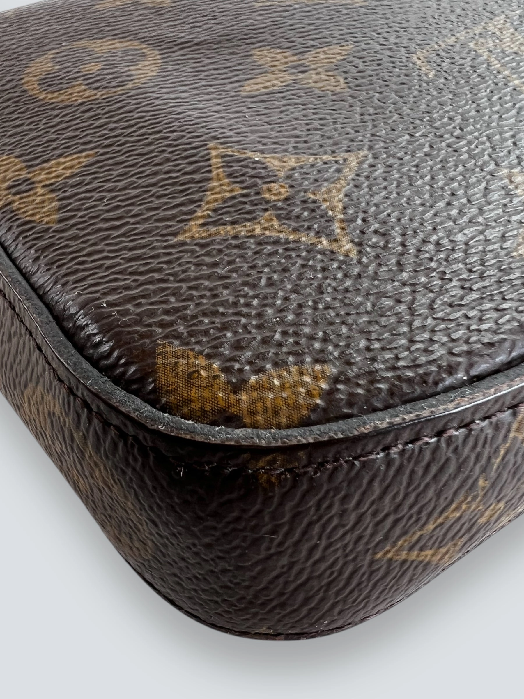 Louis Vuitton Monogram Canvas Pochette Félicie