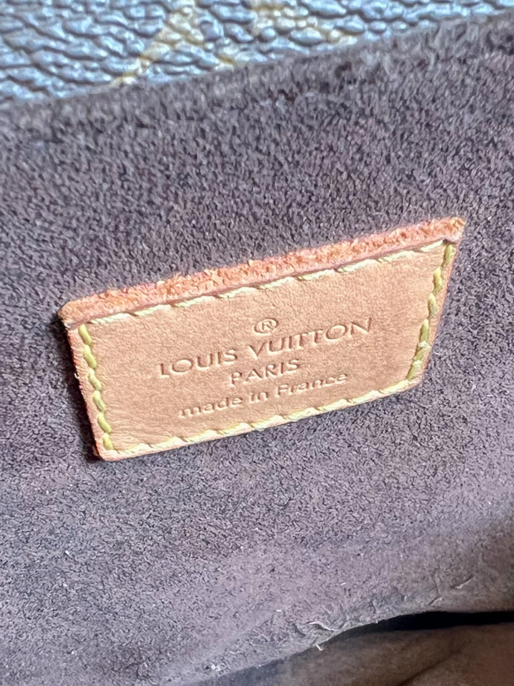 Louis Vuitton Monogram Canvas Pochette Metis