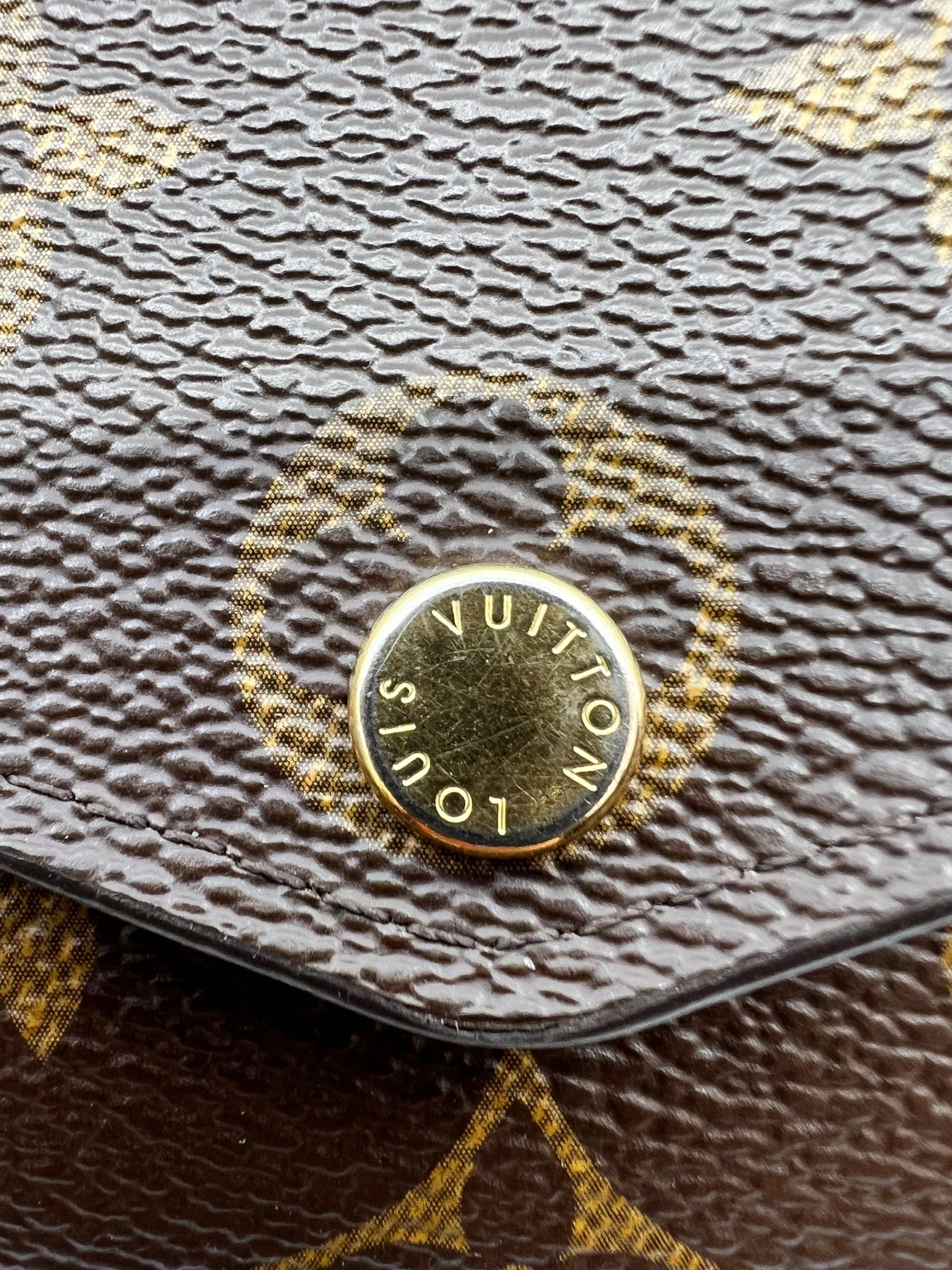 Louis Vuitton Monogram Canvas Sarah Wallet
