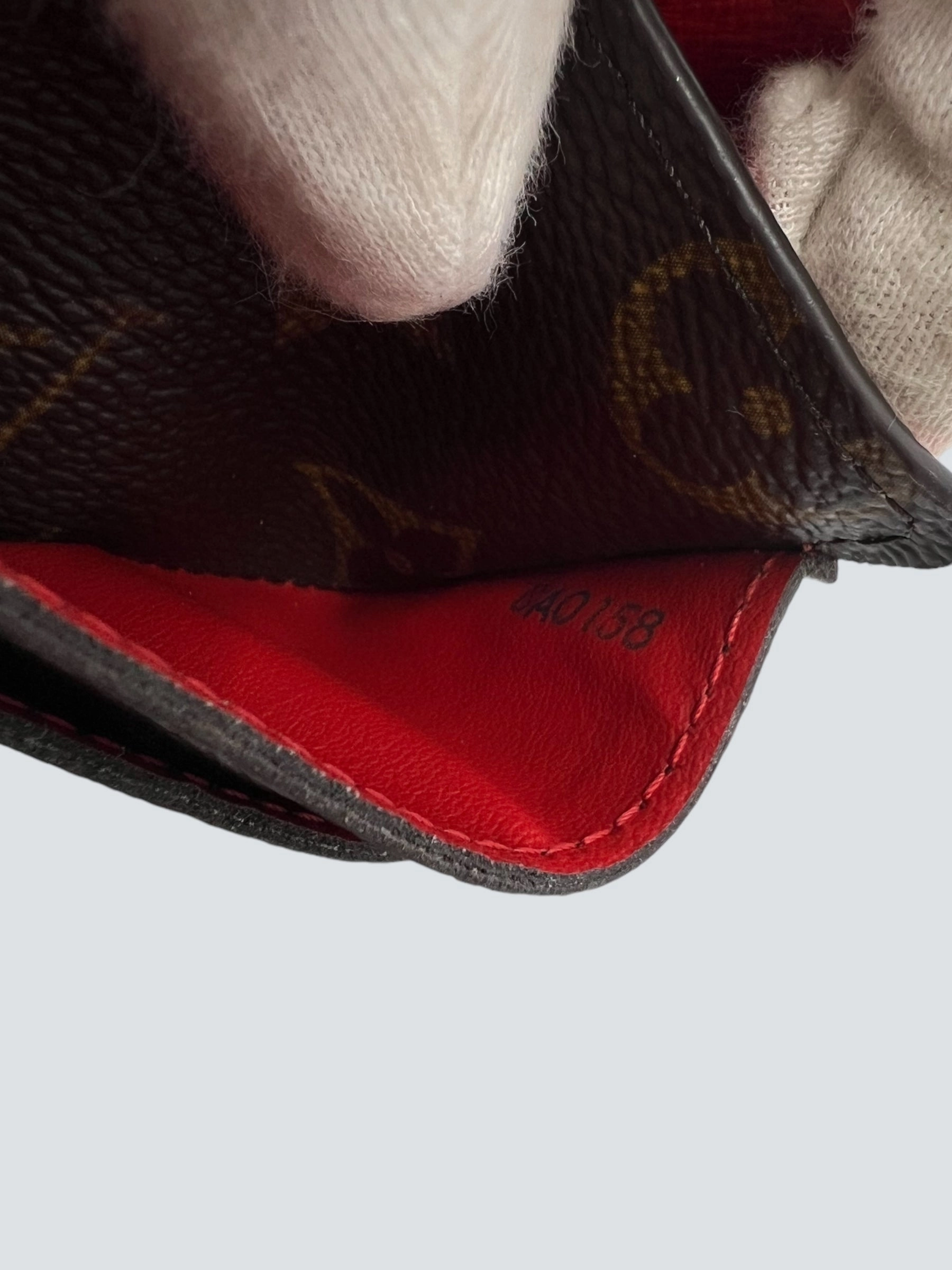 Louis Vuitton Monogram Canvas Sarah Wallet