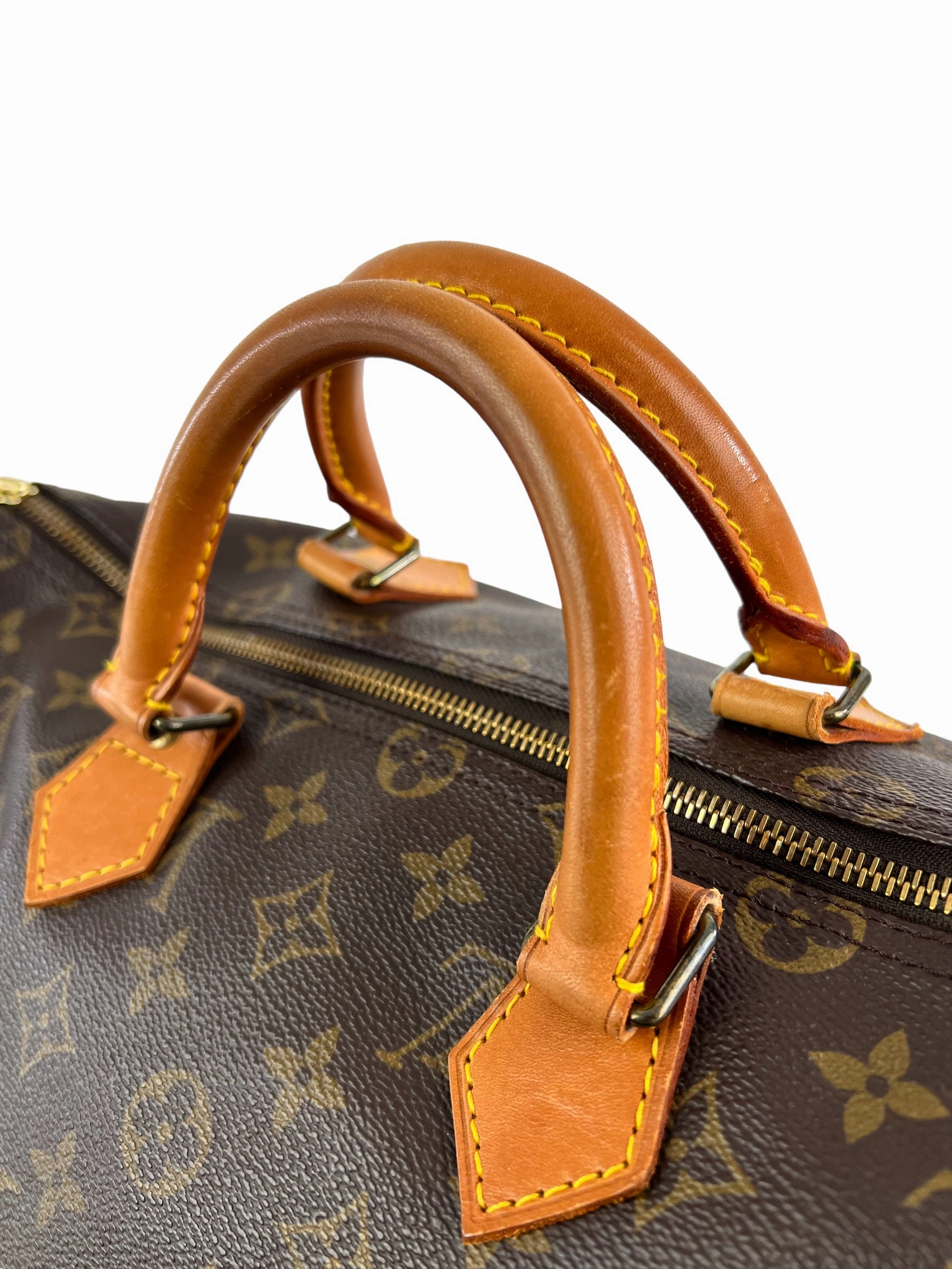 Louis Vuitton Monogram Canvas Speedy 35