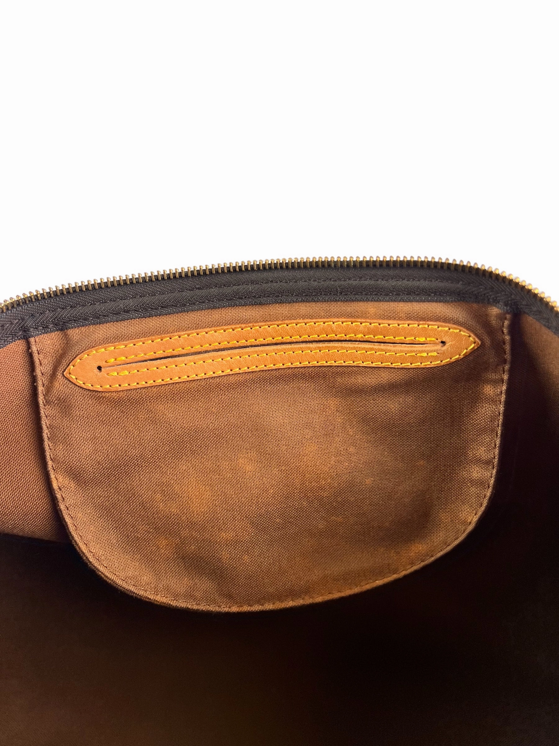 Louis Vuitton Monogram Canvas Speedy 35