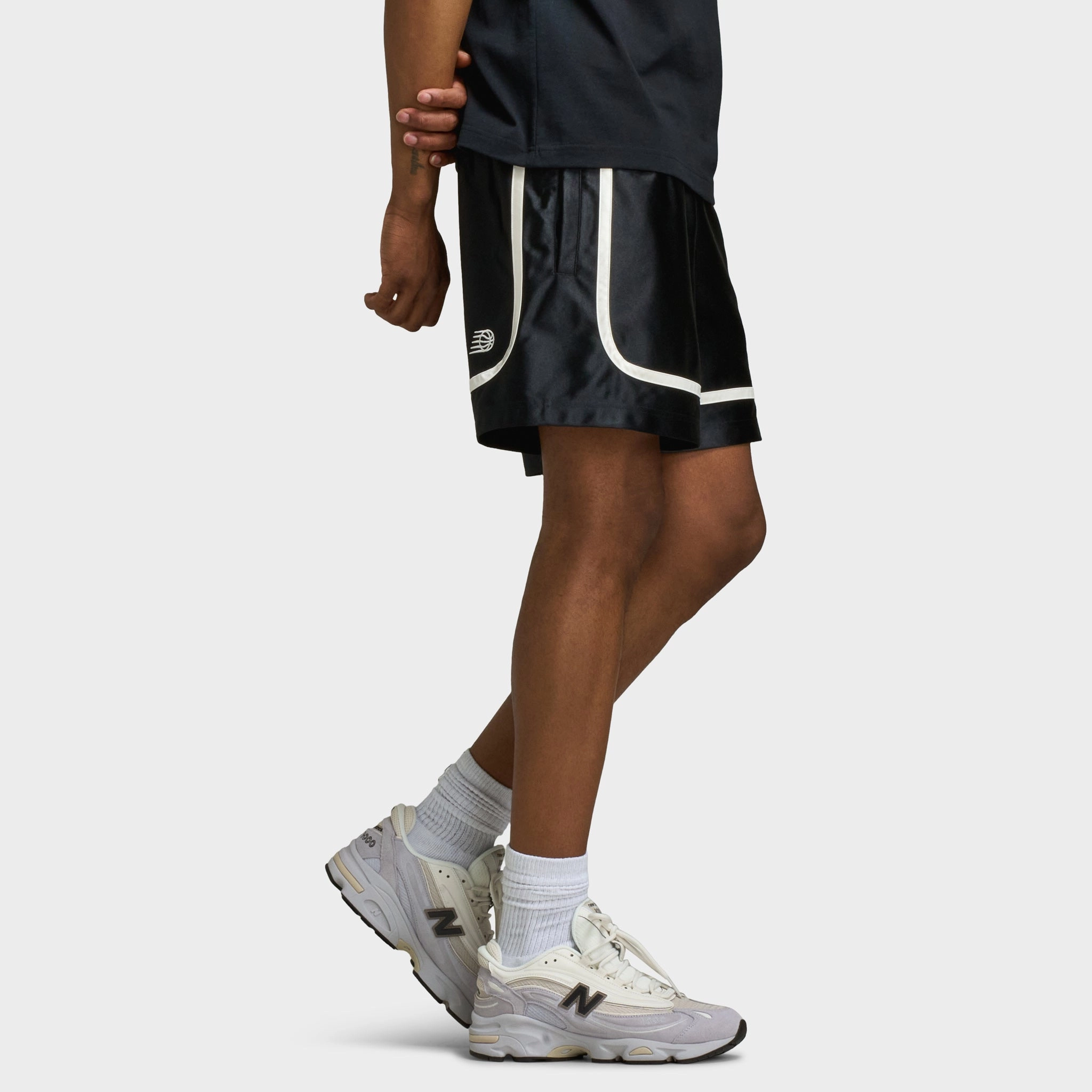 New Balance Hoops 5 Inch Knit Short / Black