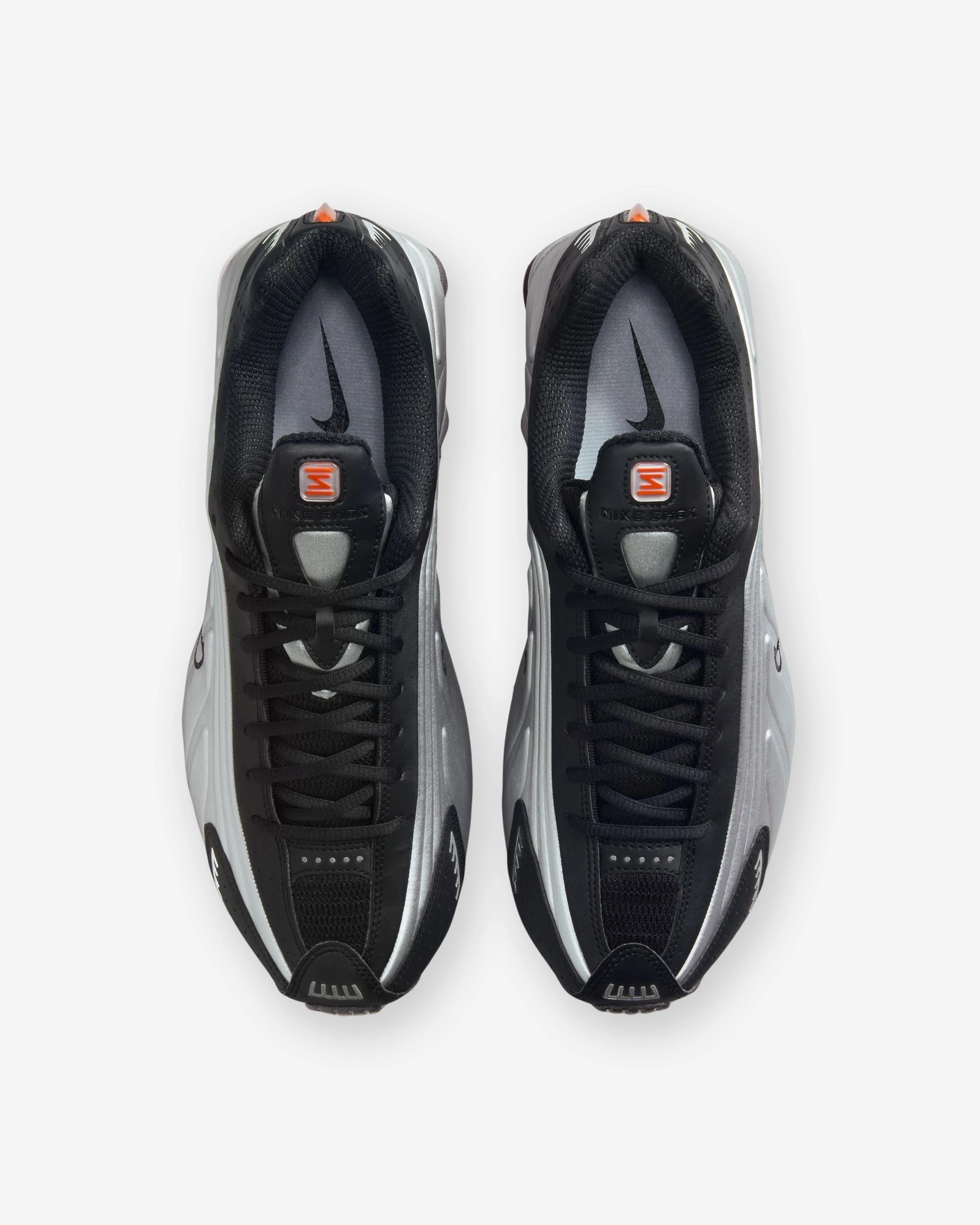 NIKE SHOX R4 - BLACK/ METALLICSILVER