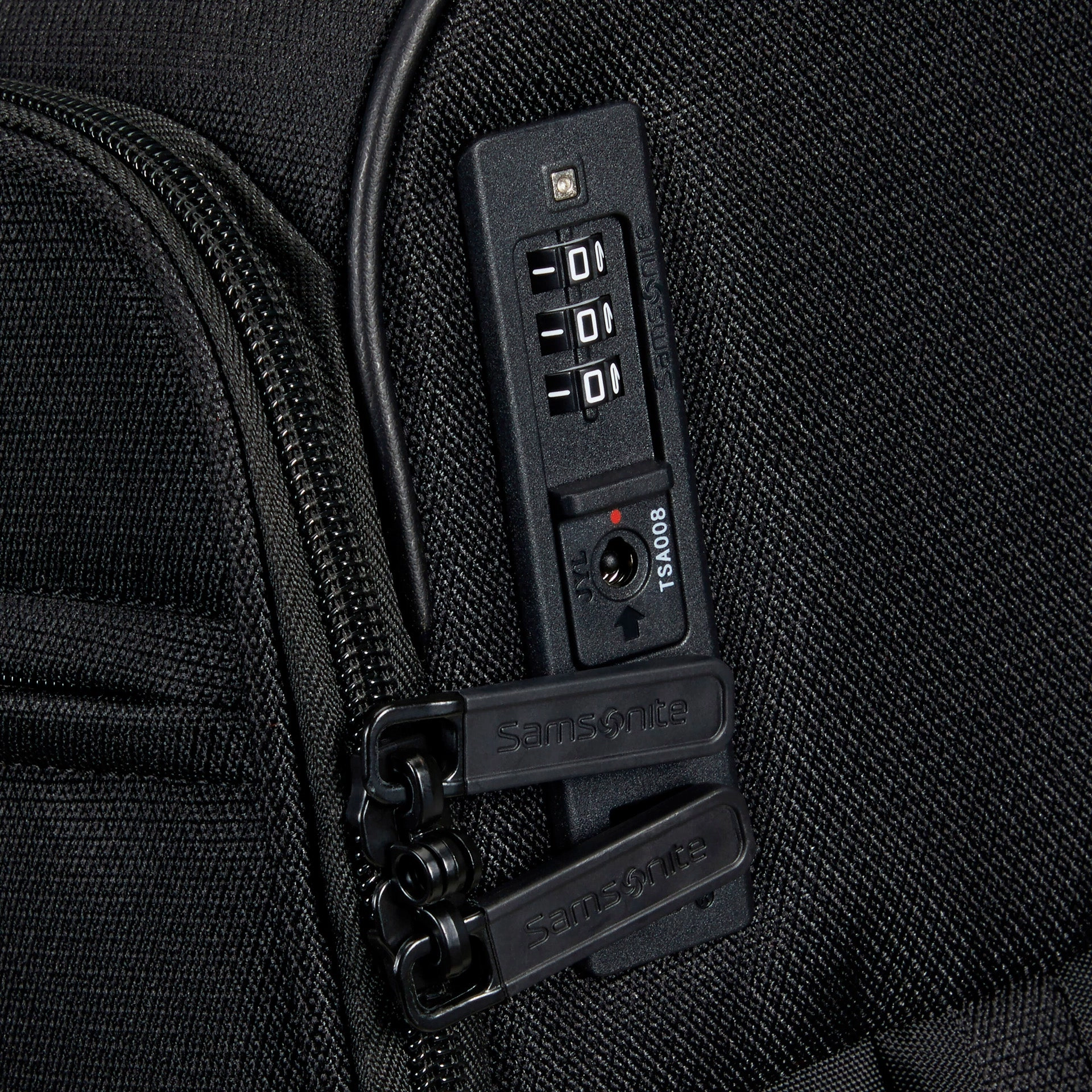 Samsonite Vaycay Carry-on