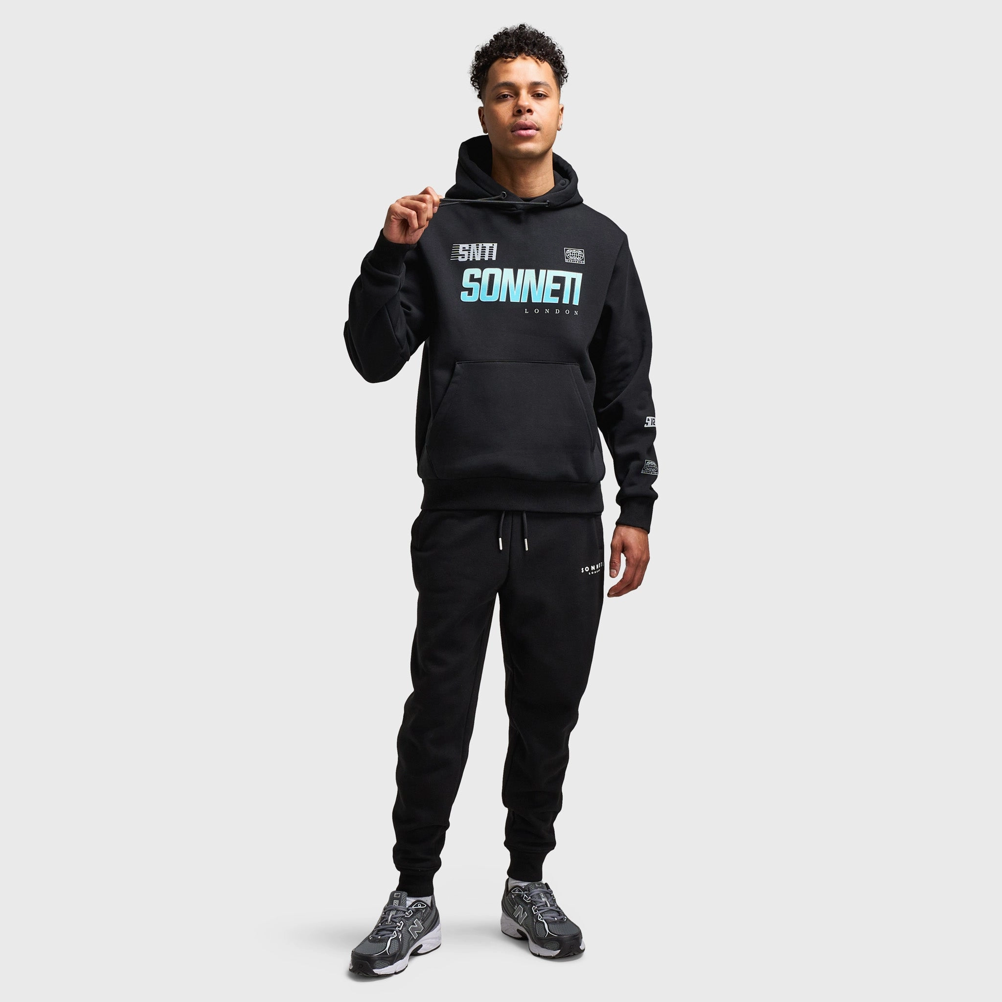 Sonneti Logan Pullover Hoodie / Black