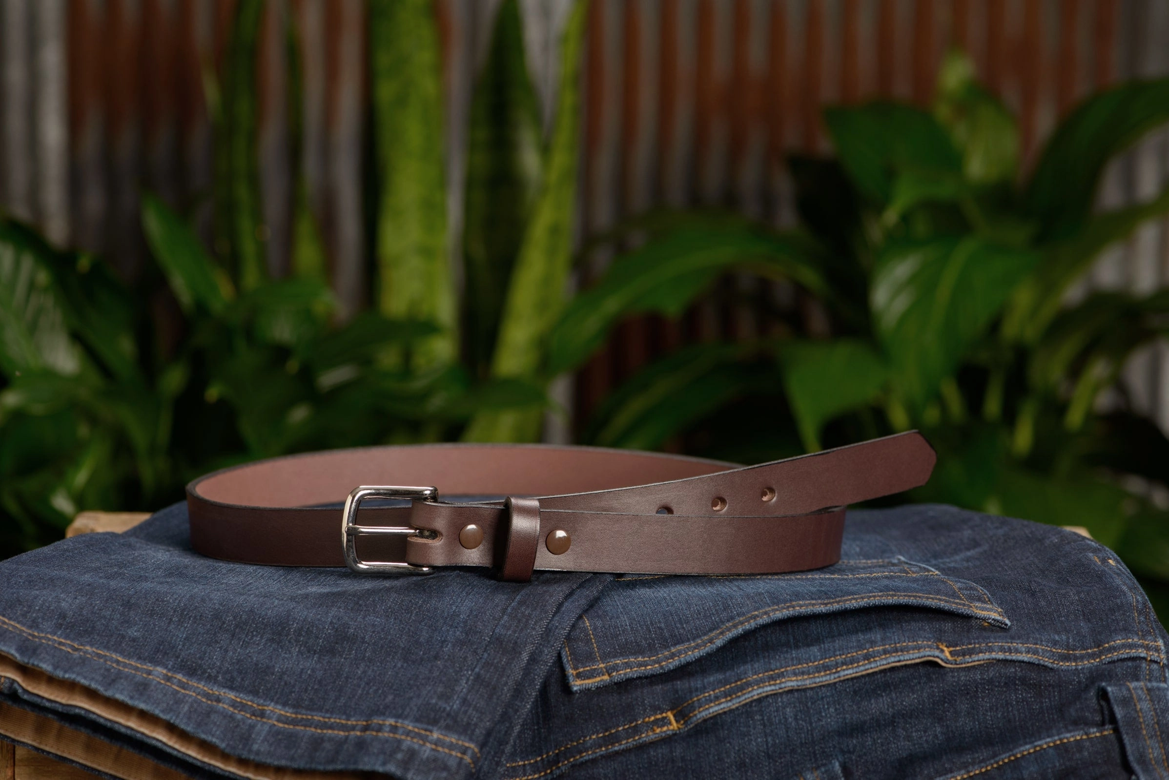 The Colt: Brown Non Stitched Leather Belt Petite Width 1.00"