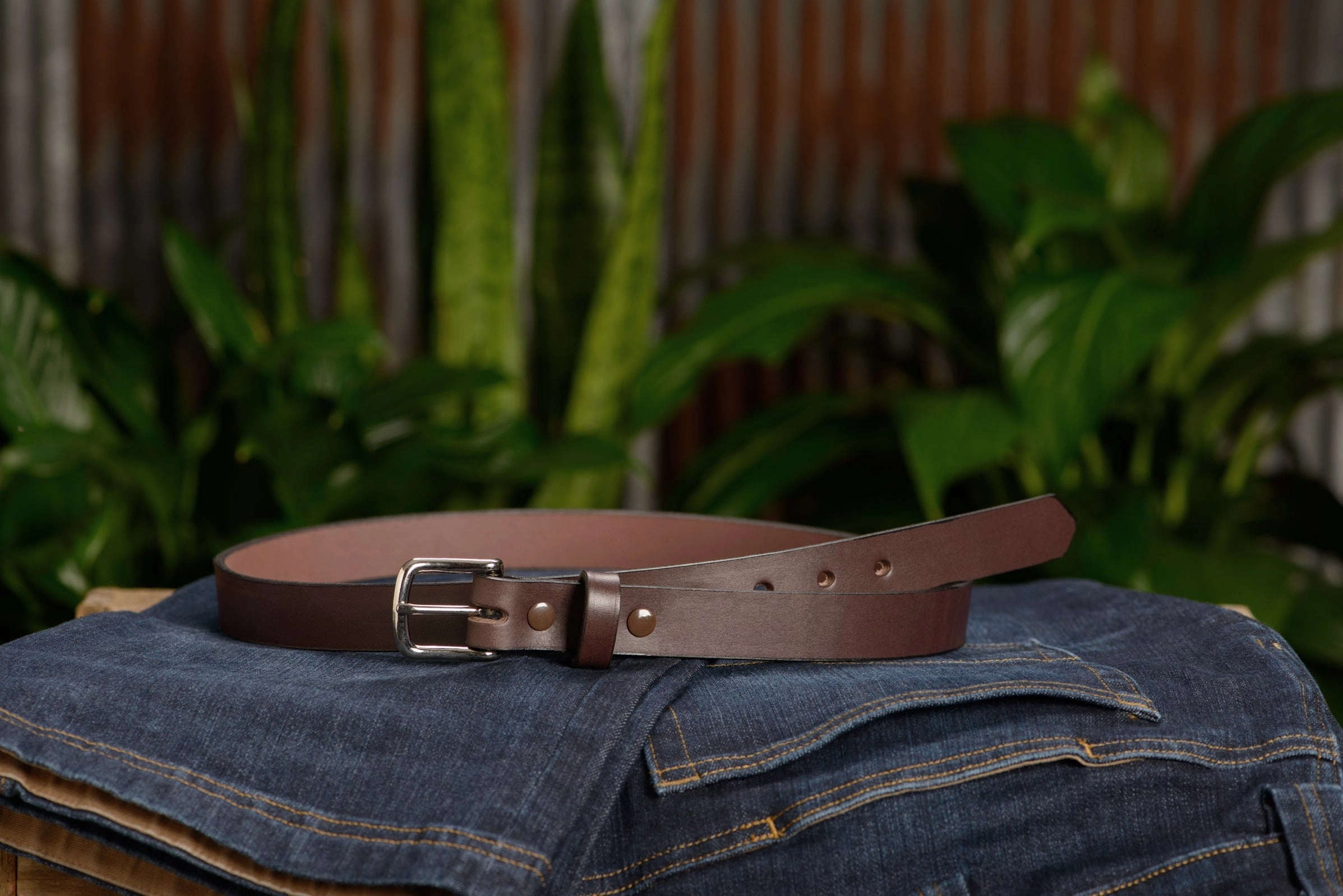 The Colt: Brown Non Stitched Leather Belt Petite Width 1.00"