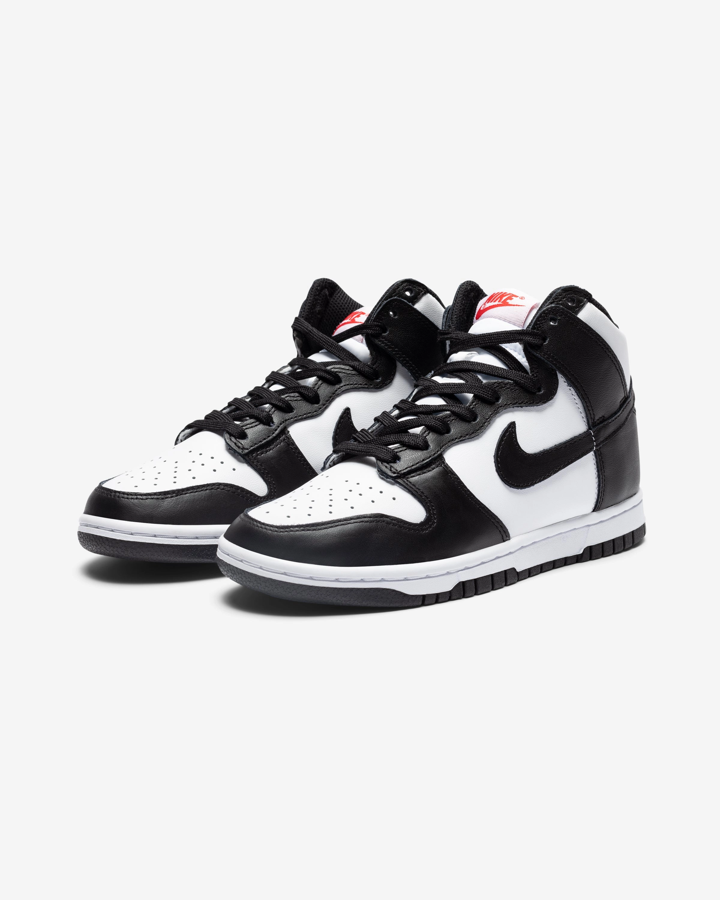 WOMEN'S DUNK HIGH - WHITE/ BLACK/ UNIVERSITYRED